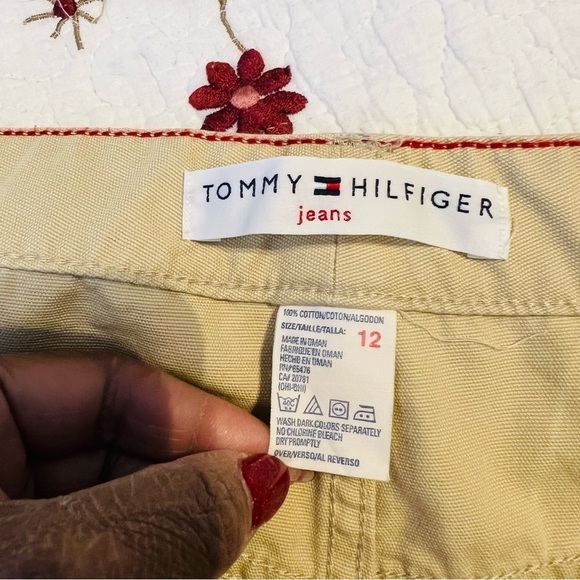Tommy Hilfiger cropped Khaki pants - Picture 5 of 7